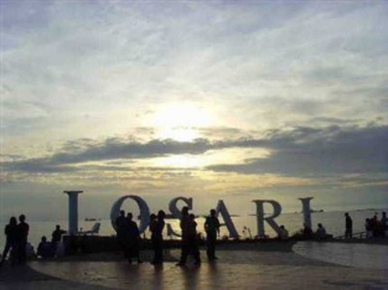 Oyo 628 Losari Metro Makassar Dış mekan fotoğraf